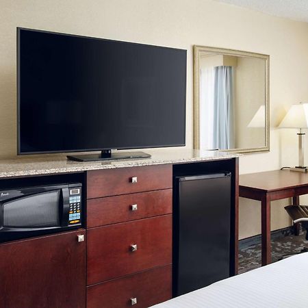 Doubletree By Hilton Rocky Mount Hotell Exteriör bild