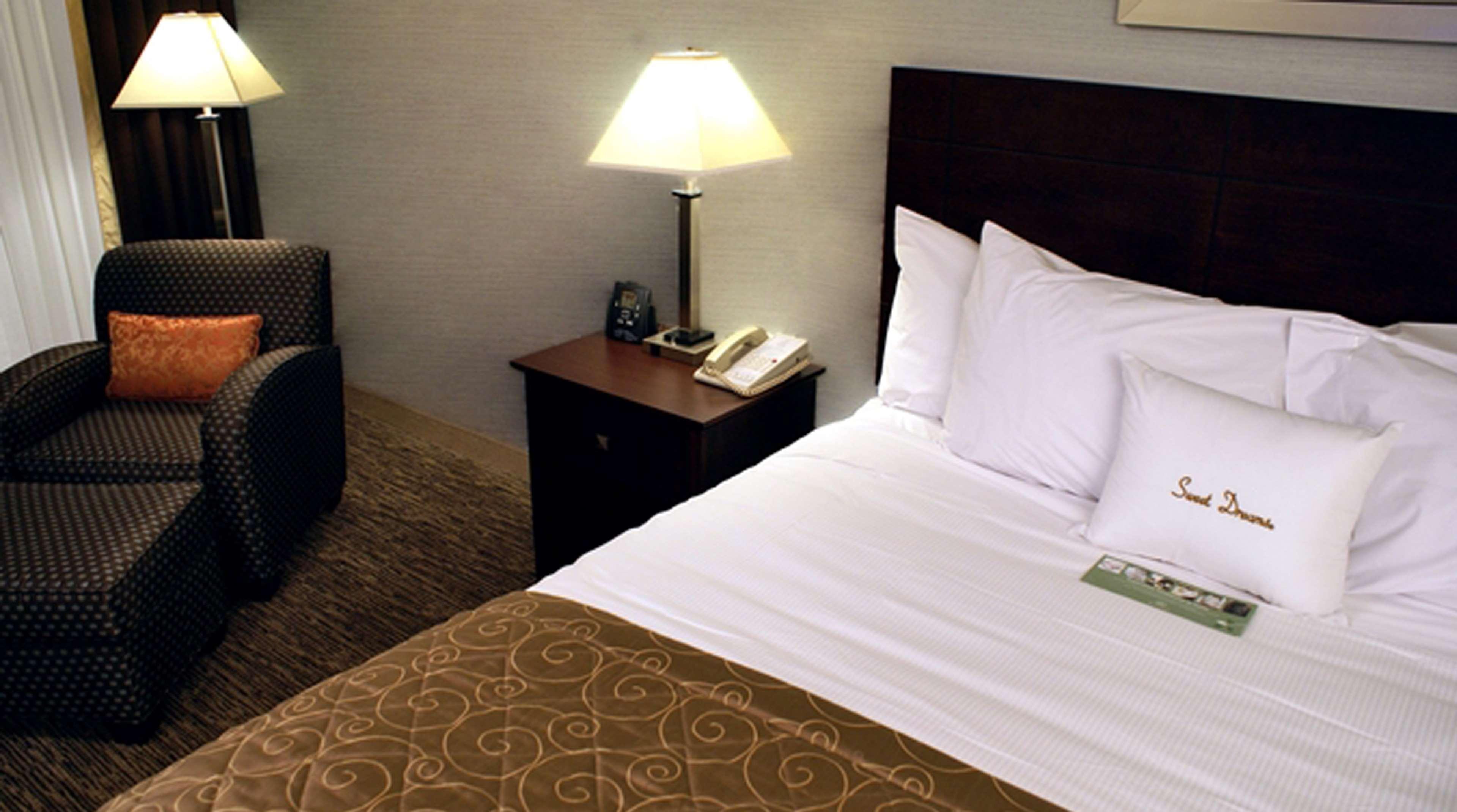 Doubletree By Hilton Rocky Mount Hotell Exteriör bild